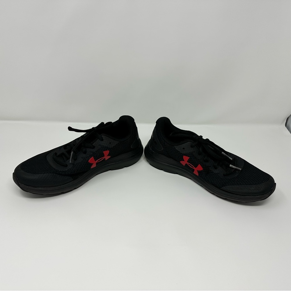 Under Armour Youth Boys Size 5 Tennis Shoes All Black New Without Box - Picture 3 of 6
